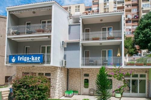Private Accomodation Madunic