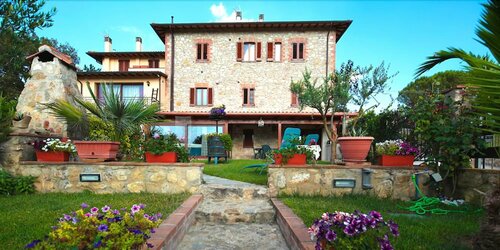 Il Casolare Green House, Забронировать Отель Cenerente Умбрия