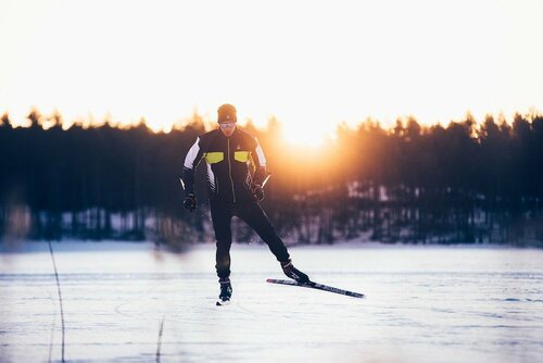 Vuokatti Sport Resort, Rezerwuj Ośrodek wypoczynkowy Hotele w Northern Savonia z basenem, Basen