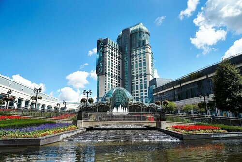 Rainbow Motor Inn - Fallsview, Забронировать Отель Ниагарский водопад Онтарио