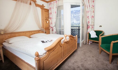 Hotel Comfort Erica Dolomiti Val dAdige, Забронировать Отель Салорно Oltradige - Bassa Atesina