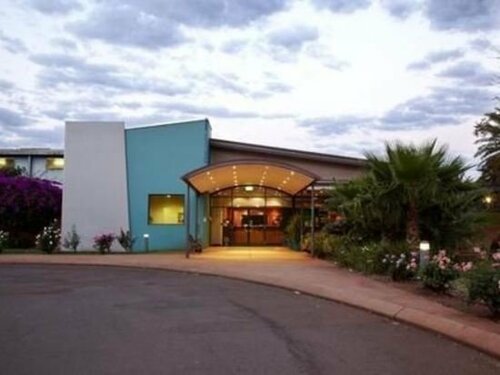 Newman Hotel, Забронировать Отель Ньюман Pilbara