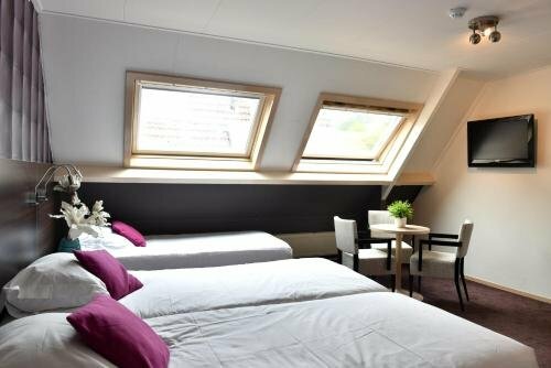 Hotel de Magneet, Забронировать Отель Хорн West-Friesland