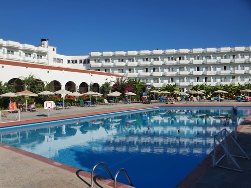 Irene Palace Beach Resort, Prenota Resort Hotel a Kolympia con parcheggio, Parcheggio