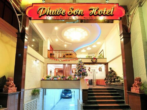 Phuoc Son Hotel, Забронировать Отель Отели Далата с парковкой, рядом с Площадь Лам Вьен, Парковка