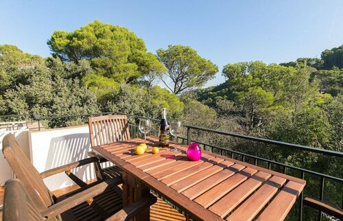 Sr-22 Begur SA Riera 6 PAX, Book Hotel Hoteller i Girona med morgenmad, Morgenmad