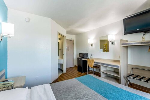 Holiday Inn Roswell by IHG, Забронировать Отель Отели Нью-Мексико с бассейном, Бассейн