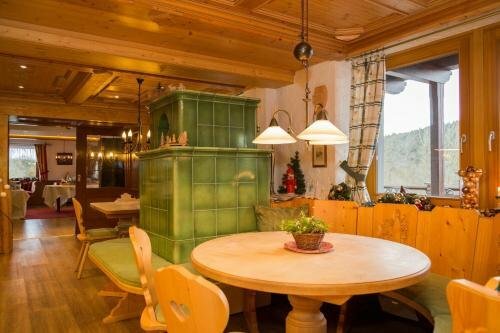 Parkhotel Waldlust, Забронировать Отель Хойзерн Шварцвальд