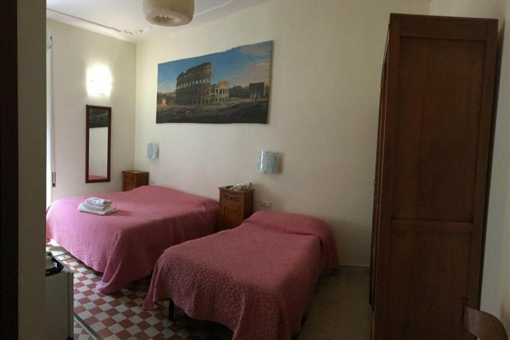 Casa Rosy