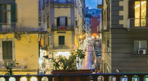 Carafa di Maddaloni Residenza di Charme, Брондау Таңертеңгі аспен бірге түндеу Naples қаласындағы жүзу бассейні бар қонақ үйлер, Жүзу бассейні