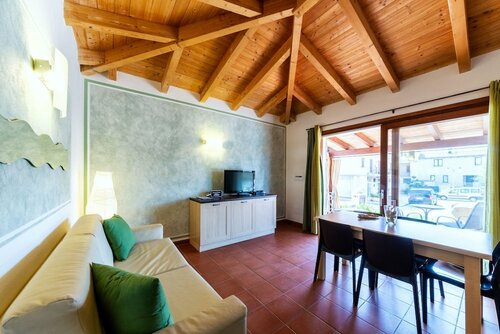 Residence Le Ginestre / Ataras, Book Hotel Loiri Porto San Paolo Gallura