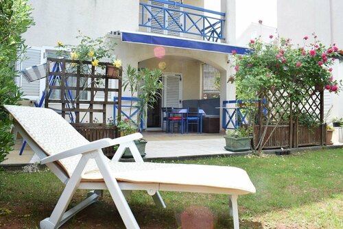 Apartment Tulip, Забронировать Апартаменты/квартира Отели Малинска с парковкой, Парковка