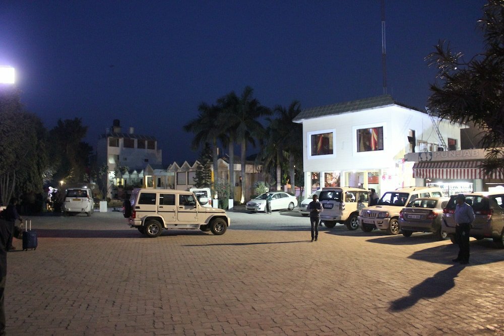 Comfort Inn Coral River Resort, Pathankot