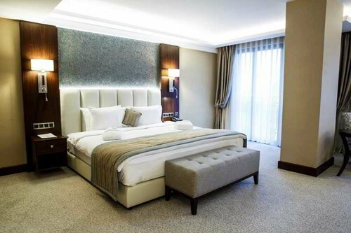 Ramada Hotel & Suites Sisli, Rezervovat Hotel Sisli Beyoglu
