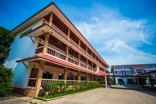 Nakarin Hotel, Rezervovat Hotel  