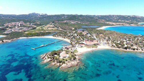 Centro Vacanze Isuledda - Camping Village, Забронировать Отель Арцакена Изумрудный берег