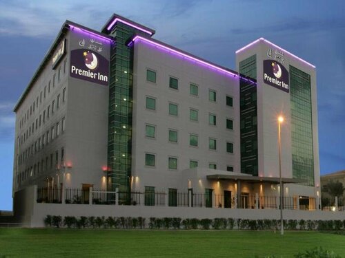 Premier Inn Dubai International Airport - An Emirates Group Company, Забронировать Отель Гархуд Дубай