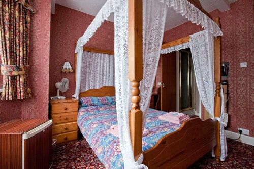 Mayfield Hotel, Забронировать Отель Борнмут Дорсет, рядом с Железнодорожный вокзал Борнмута