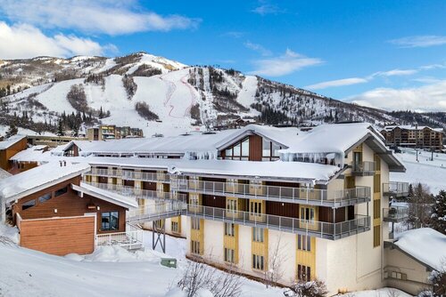 2 Balconies + Big Views at Ski Time Square by RedAwning, Забронировать Апартаменты/квартира Стимбот-Спрингс Колорадо