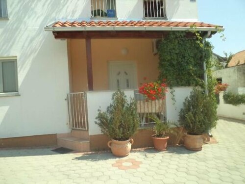 Apartments Batur, Забронировать Апартаменты/квартира Отели Задар с бассейном, рядом с Пляж Мали Милни, Бассейн