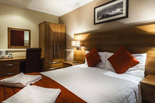 Griffin Inn, Varaa Hotelli Hotellit Cornwall pysäköinnillä, Pysäköinti
