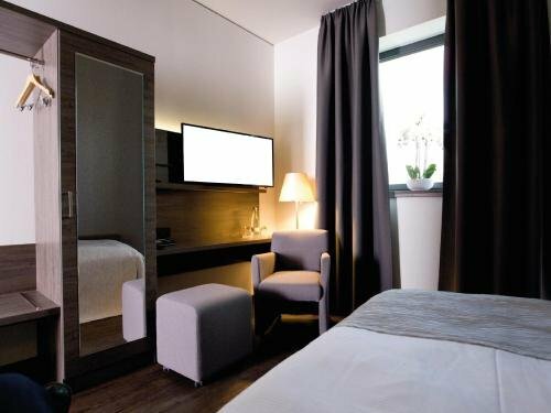 Hotel Eislinger Tor, Забронировать Отель Айзлинген/Фильс Гёппинген