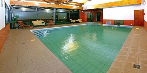 Hôtel La Gazelle, Book Hotel Hoteller i Rhône-Alps med parkering, Parkering
