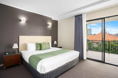 Il Mondo Boutique Hotel, Забронировать Бутик-отель Каргару-Пойнт Брисбен