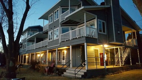 Snug Harbor Inn, Réserver Hôtel Hôtels à Door County avec parking, Parking