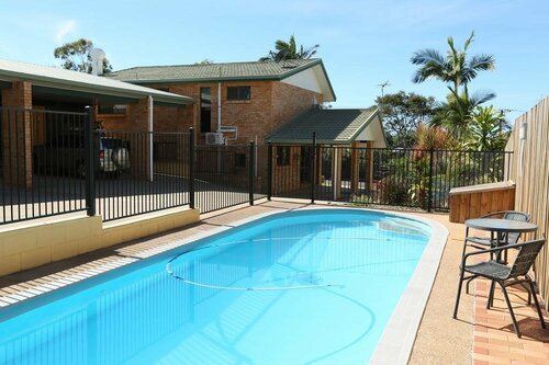 Amber Lodge Motel, Buchen Sie Motel South Gladstone Queensland