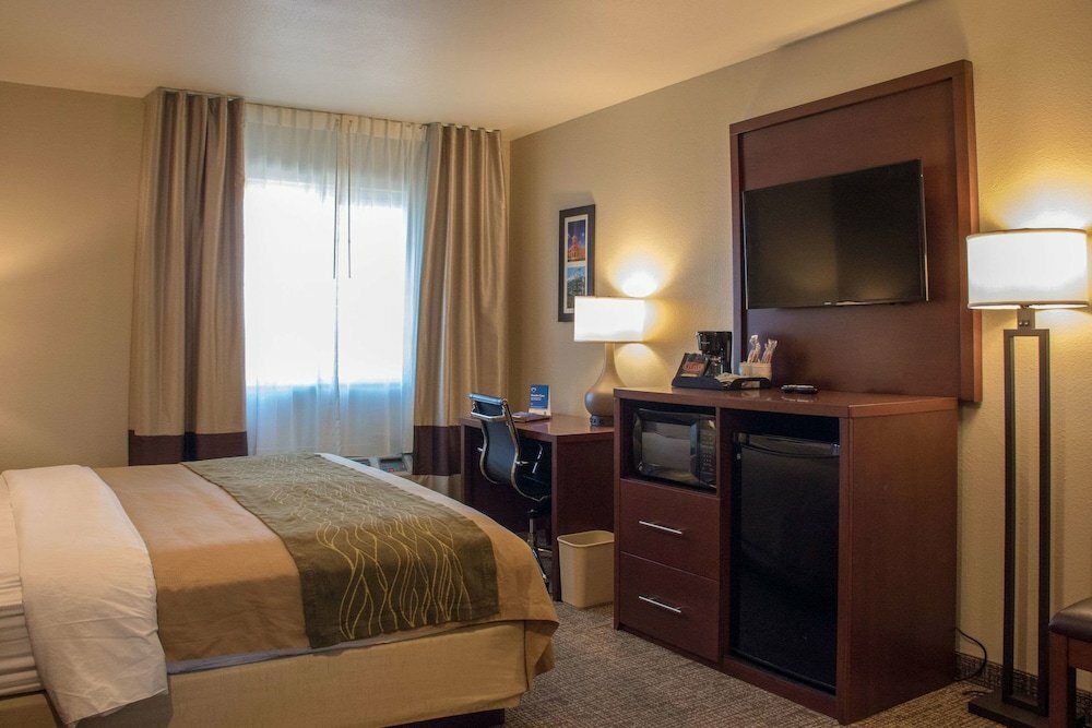 Comfort Inn