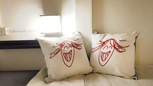 Bangkok Sanookdee Hostel, Забронировать Хостел Отели Бангкока с парковкой, рядом с Станция наземного метро Krung Thon Buri, Парковка