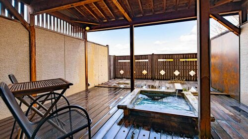 Fujiya, Buchen Sie Pension SPA-Hotels in Kaga, SPA