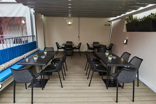 Memória Charming House, Забронировать Хостел Ангра-ду-Эроишму Терсейра