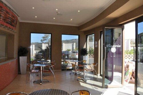 Happy Valley Hotel Ezulwini, Rezervasyon Otel Ezulwini Valley Svaziland
