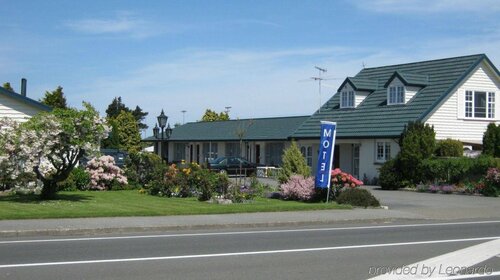 Colonial on Tay, Забронировать Мотель Отели South Island с парковкой, Парковка