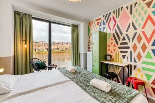 Stayokay Maastricht, Rezervasyon Pansiyon / Hostel Limburg otoparklı oteller, Otopark