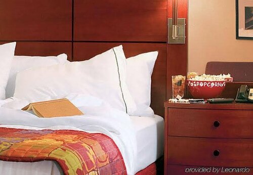 Residence Inn Colorado Springs South, Забронировать Отель Колорадо-Спрингс Колорадо