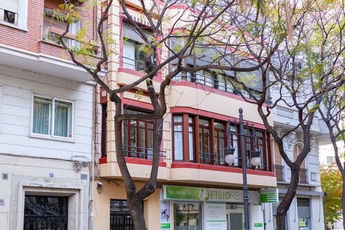 A Casa Martínez B&B, Забронировать Отель «постель и завтрак» Отели Валенсии 3 звезды, рядом с Музей военной истории, 3*