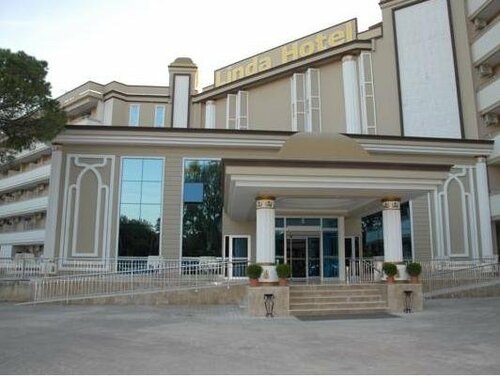Linda Resort Hotel, Забронировать Отель Отели Сиде с бассейном, рядом с Озеро Титреенгёль, Бассейн