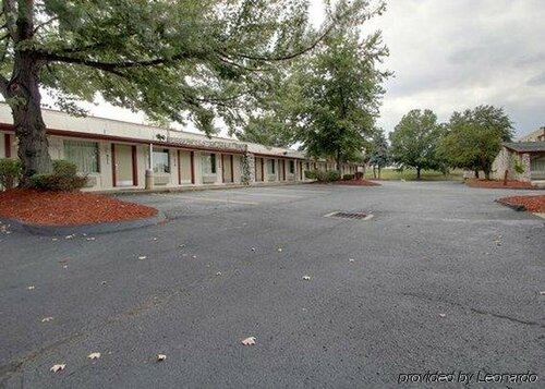 Rodeway Inn, Boek Hotel Fenton Missouri