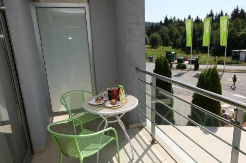 Sobe Ravna Gora, Rezerwuj Hotel Ravna Gora 