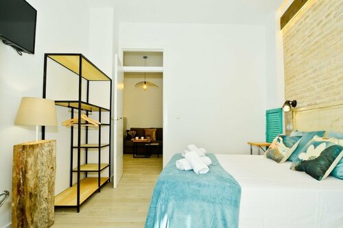 Cozy one Bedroom Duplex in the Heart of Seville. Acanthus I, Забронировать Отель Севилья провинция Севилья, рядом с Монастырь Сан-Леандро