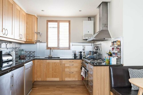 Trendy 3BR Flat in Notting Hill, Забронировать Отель Отели Большого Лондона 3 звезды, 3*