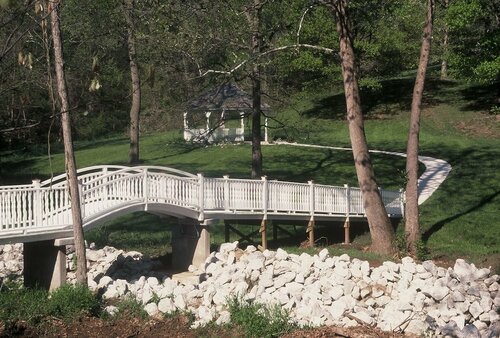 Garth Woodside Mansion Bed and Breakfast, Rezerwuj Bed and Breakfast Hotele w Hannibal z parkingiem, Parking