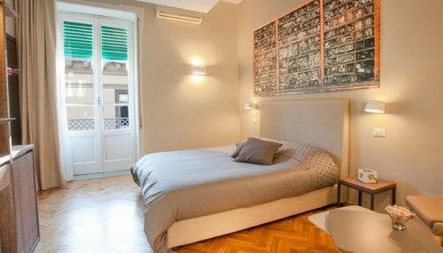 B&B Palazzo Depretis, Забронировать Отель «постель и завтрак» Моло Беверелло Неаполь, рядом с Площадь Пьяцца-Беллини