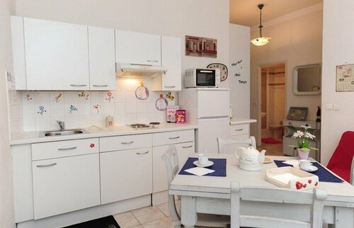 Le Romantica Dante - 5 Stars Holiday House, Забронировать Отель Отели Ниццы 3 звезды, 3*
