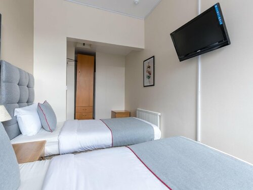 St Andrews, Rezervați Hotel Haymarket Edinburgh