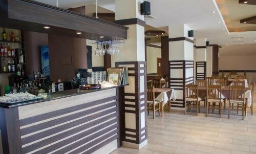 Spa Hotel Mari Bell, Rezervovat Lázně / Resort Koprivlen hotely s bazénem, Bazén
