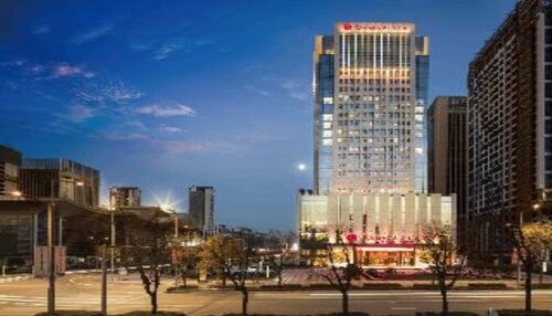Ramada Plaza by Wyndham Xian South, Забронировать Отель Яньта 